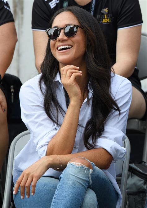 meghan markle givenchy glasses|Meghan Markle's Accessories .